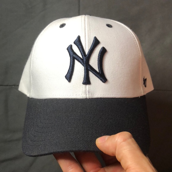 New Era 47 Brand New York Yankees Baseball Hat Cap - Picture 1 of 2